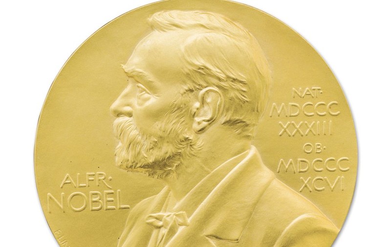 Premiul Nobel pentru fizică 2016, câștigat de trei cercetători britanici