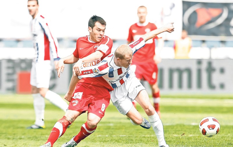 «Câini» de oţel | Dinamo a obţinut remiza la Galaţi, cu două goluri în ultimele minute