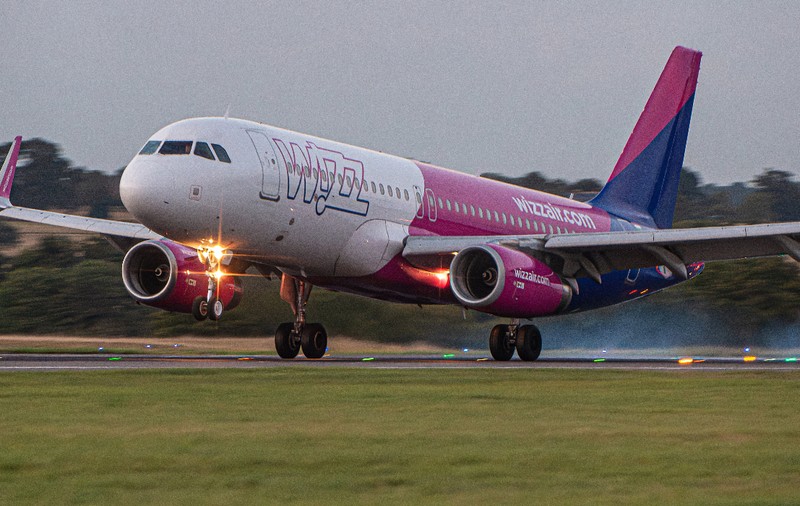 O cursă Wizz Air a fost la doar două secunde de un dezastru, din cauza unei erori de calcul a piloților
