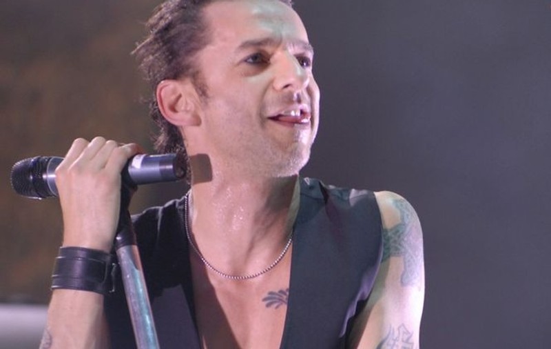 Dave Gahan de la Depeche Mode, operat de urgenţă