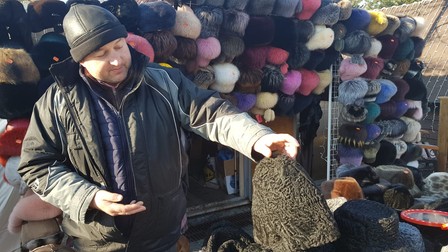 Petrică și clopul care se face la fel de 100 de ani