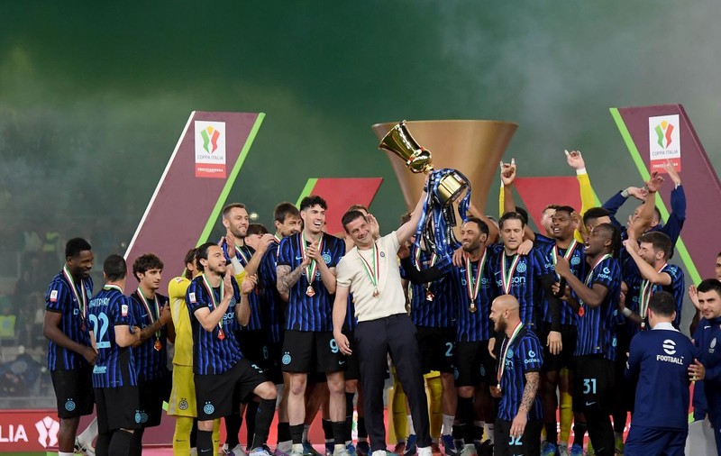 Presa din Italia îl laudă pe Cristi Chivu, după ce Inter a câștigat și Cupa. Gazzetta dello Sport: „A reușit din prima încercare”