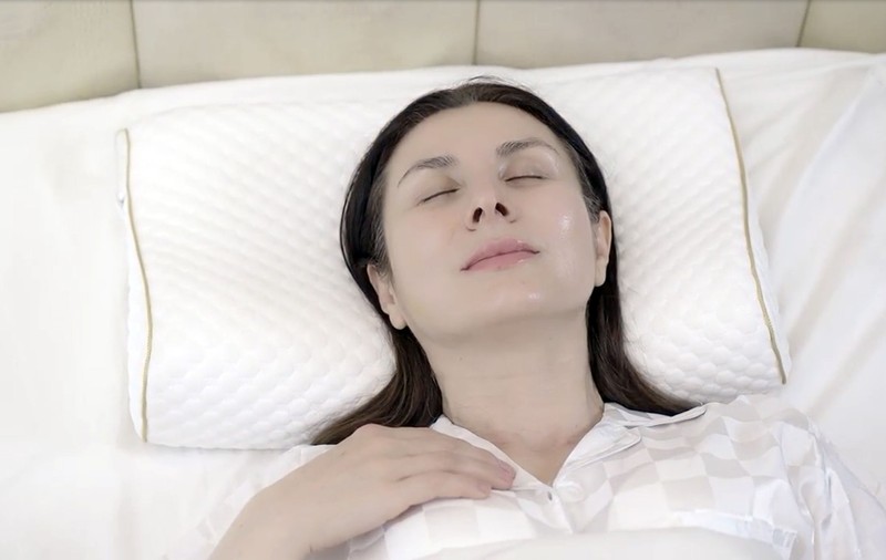Cele opt metode care te ajută să dormi bine noaptea