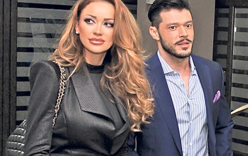 EXCLUSIV/ Bianca Drăgușanu și Victor Slav, decizie radicală după ultima spovedanie. Au anulat căsătoria!