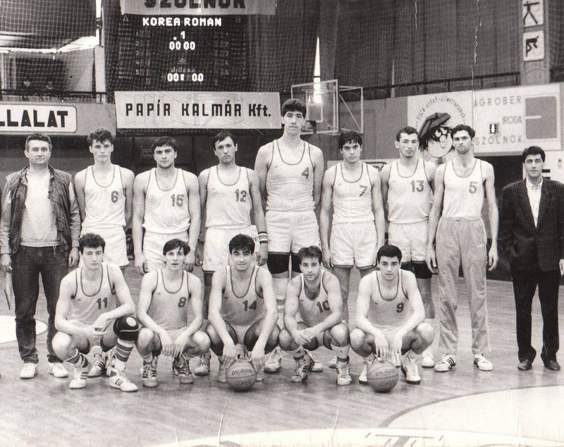 Povestea lui Alexandru Laszlo, sportivul căruia comuniștii i-au confiscat numele. A fost în cea mai valoroasă generație din istoria baschetului românesc