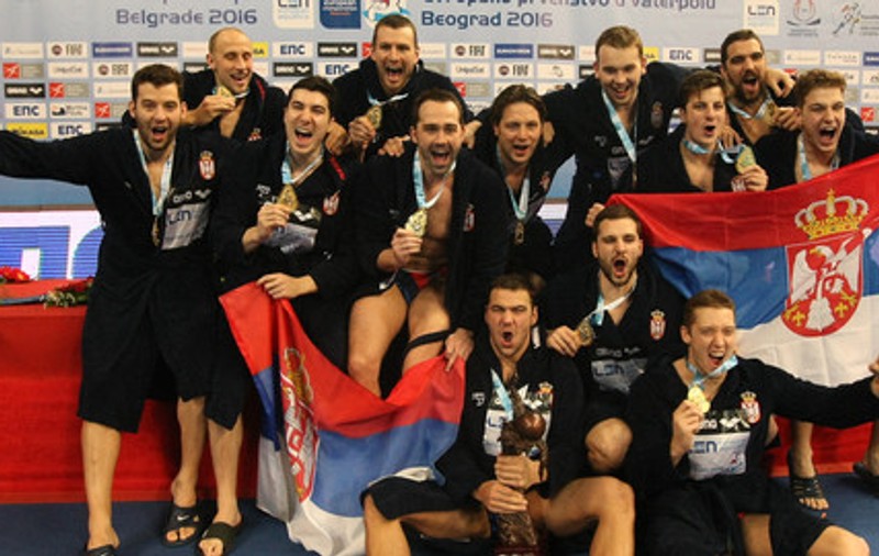 Serbia a câștigat Campionatul European de polo. Un portar din România, eroul finalei