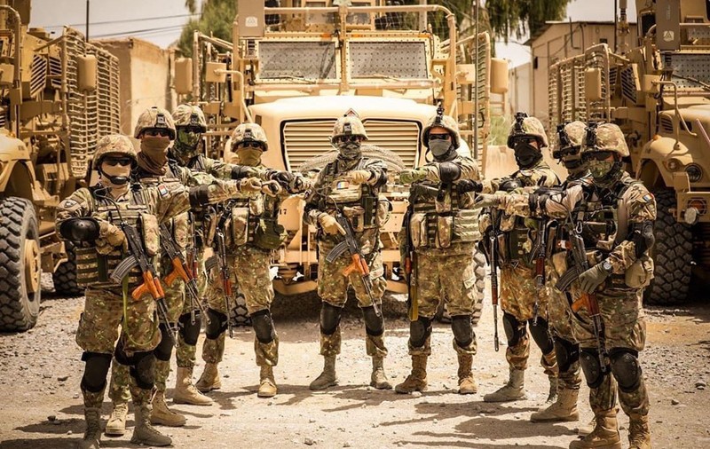 Ultimii militari români au părăsit baza Kandahar din Afganistan, după 19 ani de prezență continuă