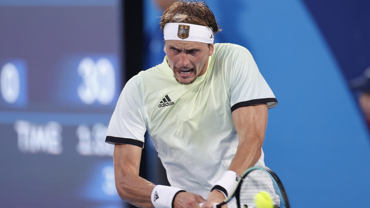 Alexandr Zverev și-a cerut scuze după ce l-a învins pe Novak Djokovici la JO 2020. „Îmi pare foarte rău”