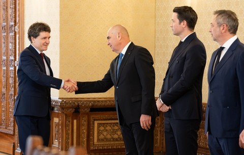 Imagine cu delegația PNL la consultările de la Cotroceni înainte ca Luca Niculescu să fie desemnat premier. Foto: Administrația Prezidențială
