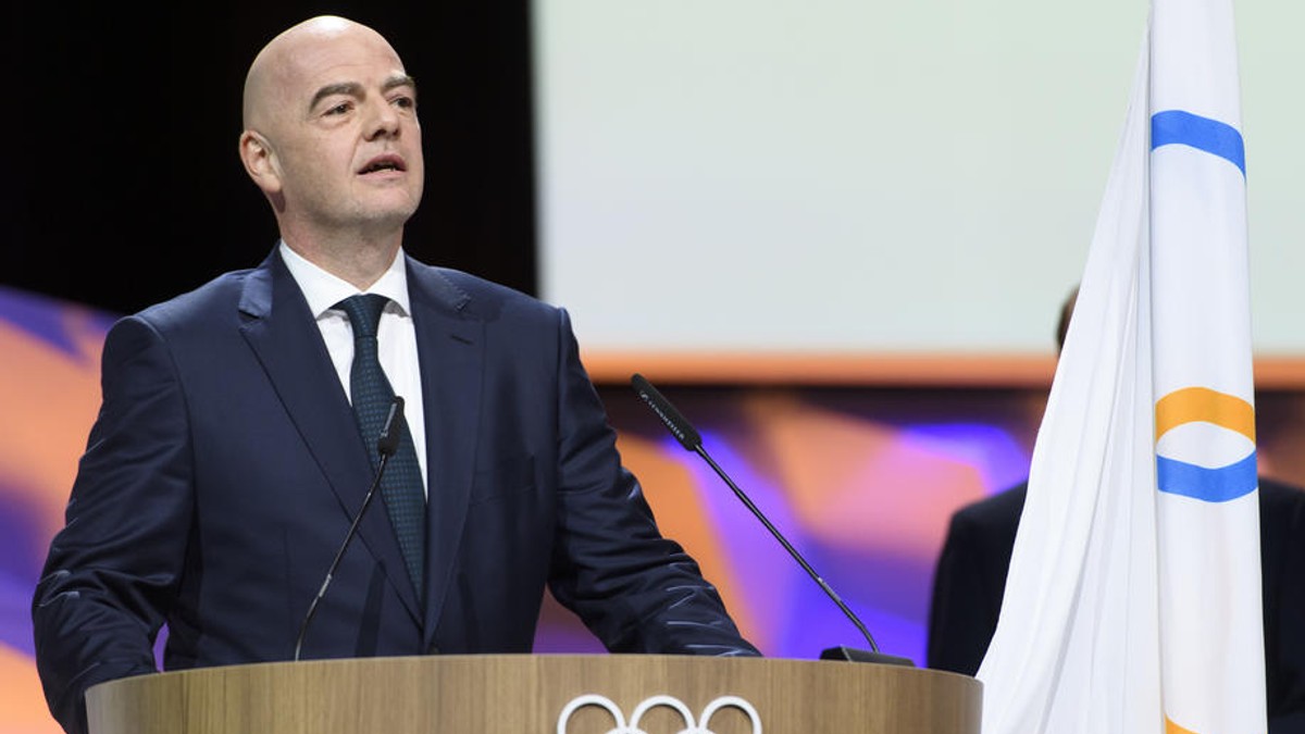 Președintele FIFA a devenit membru al Comitetului Internațional Olimpic