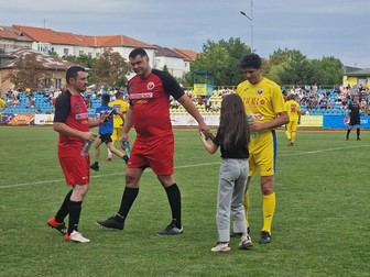 Părintele Alexandru Balaban, Daniel Ghiță și Miodrag Belodedici