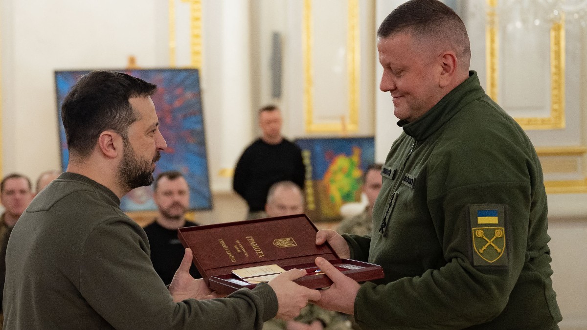 Volodimir Zelenski si Valeri Zalujnii