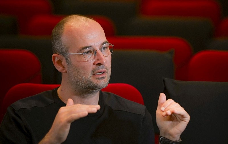 Alexander Nanau și alți trei cineaști români, invitați să facă parte din Academia americană de film