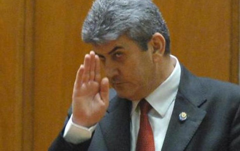 DNA cere urmărirea penală a lui Gabriel Oprea: ”Nu regret deciziile politice luate!”