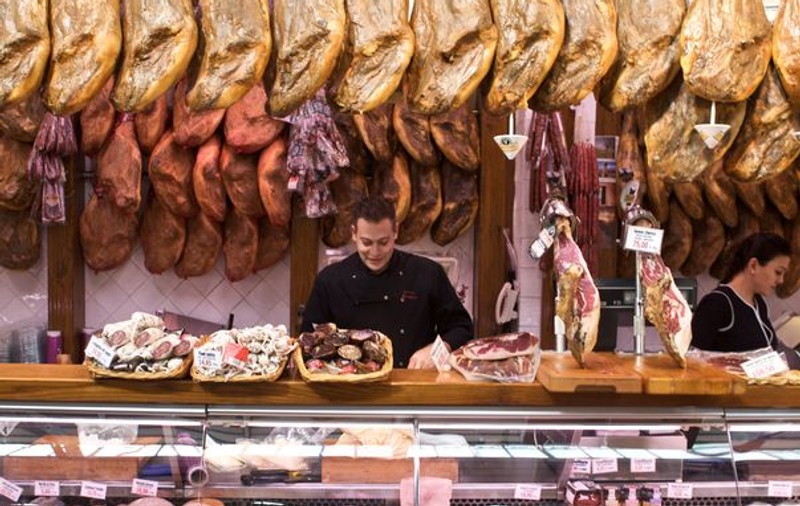 SPECIALIȘTII AVERTIZEAZĂ! Alimentele pe care cei mai mulți dintre noi le consumă zilnic cresc riscul unei morți premature. Vezi despre ce este vorba!