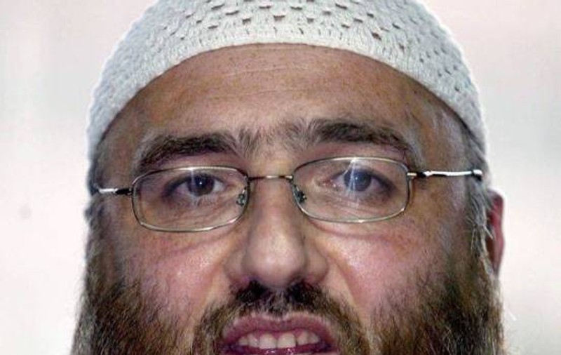 Pericolul a fost mai aproape decât ne-am fi așteptat! Omar Bakri, care a amenințat România cu atentate teroriste, a încercat să vină în țara noastră