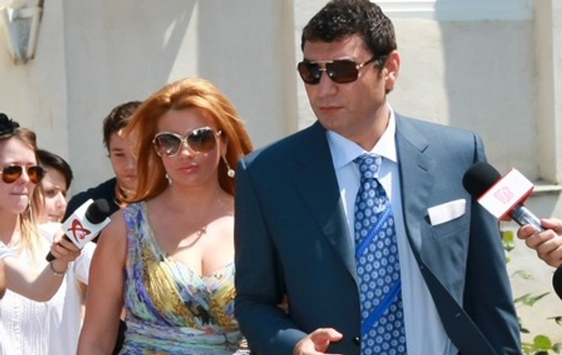 VIDEO| Cristi şi Mihaela Borcea, braţ la braţ la divorţ