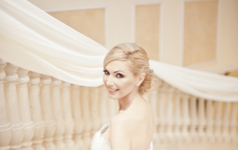 Luana Ibacka a îmbrăcat, din nou, rochia de  mireasă