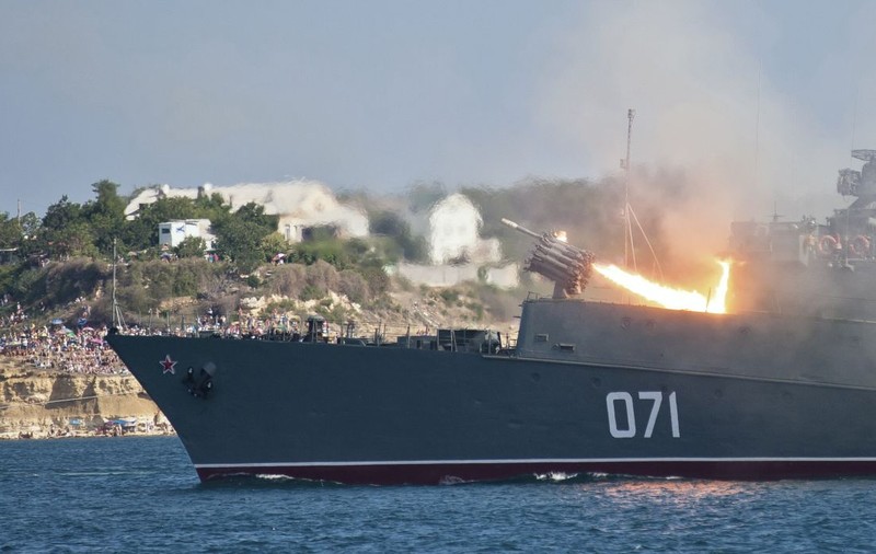 General american: Marea Neagră, cel mai probabil teatru de conflict Rusia-NATO. ”Rușii pot crea probleme României”