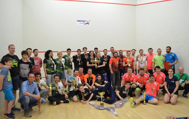Squash. 52 de jucători români și străini s-au luptat pentru 1.500 de euro, la Campionatul Național pe Echipe