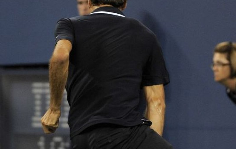 Video | Federer a făcut-o din nou! Care lovitură e mai frumoasă?