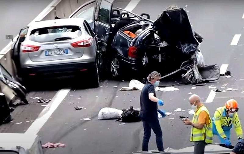 Șoferul român care și-a distrus familia în accidentul din Italia nu mai este în arest la domiciliu. Decizia judecătorilor