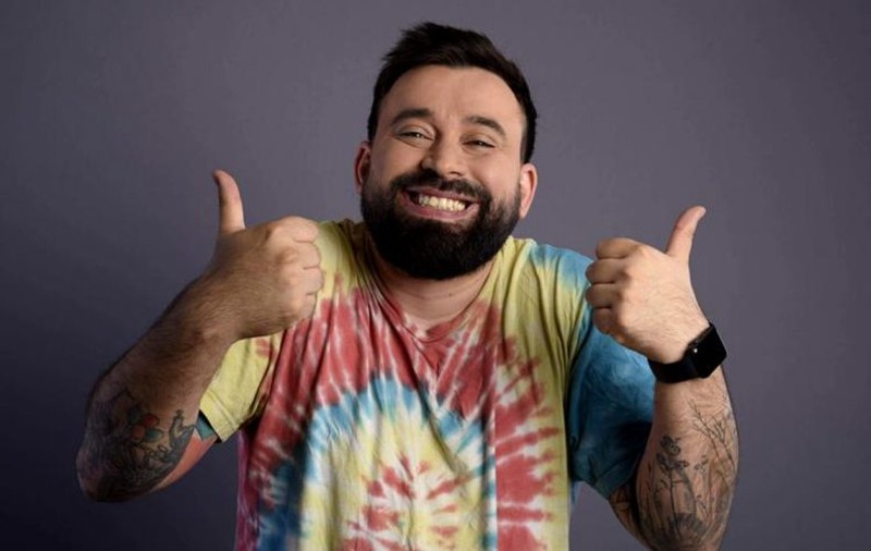 Cine este Oase de la „Dancing on Ice”. A dansat alături de fotbaliști celebri: „Cu Tătărușanu m-am apucat de breakdance”