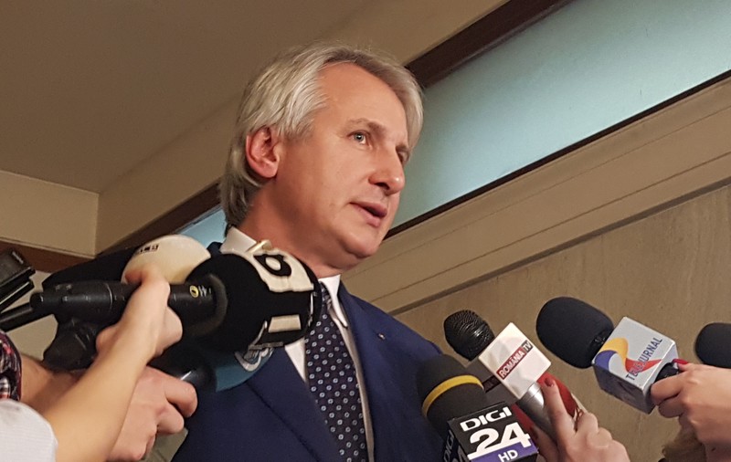 Ministrul de Finanțe, despre căderea burselor internaționale: Nu ne afectează!