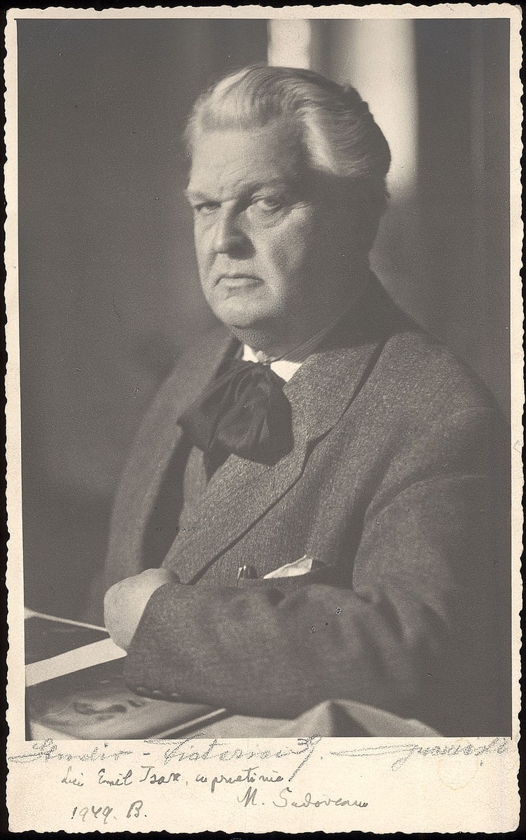Mihail Sadoveanu - sursă foto: wikipedia.org