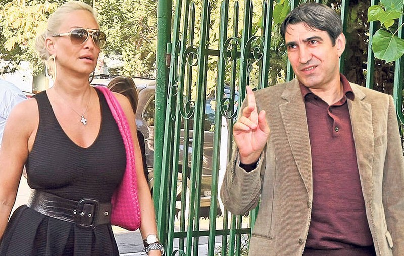 VREA PACE! Vica îşi negociază împăcarea cu Piţi