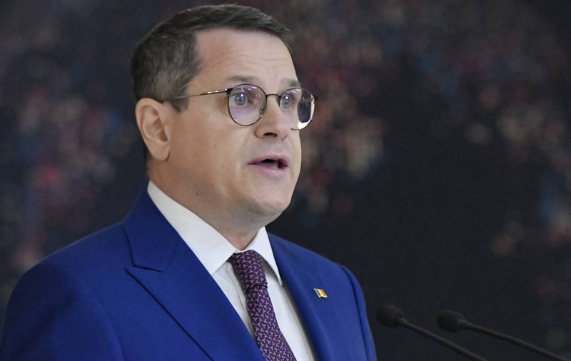Eduard Hellvig, mesaj pentru Guvernul Bolojan: „România este alcătuită din oameni reali, nu e un grafic Power Point. Extremismul își așteaptă rândul”