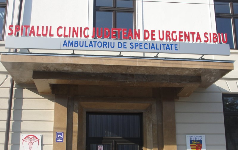 Ce sancțiune a primit doctorița din Sibiu care i s-a adresat fiicei unui pacient cu expresia „nesimțită ordinară"