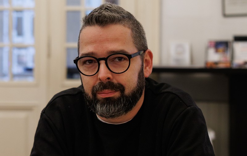 Cum se încuraja un tată care și-a luat concediu paternal, când nu știa cum să procedeze cu copilul: „S-au născut jde miliarde pe planeta asta, ce se poate întâmpla?”