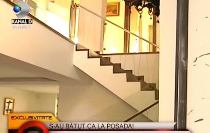 Cristina Uzunov a intrat cu executorii judecătoreşti în casa sa. Vezi cum arată vila! | FOTO