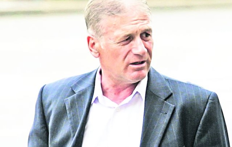 Profund dezamăgit de înfrângerea cu Twente, Liţă Dumitru, fosta glorie a roș-albaştrilor: «Nu erau buni să ne facă nici ghetele!»