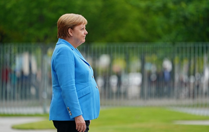 Angela Merkel, surprinsă tremurând incontrolabil pentru a treia oară în ultimele săptămâni | VIDEO