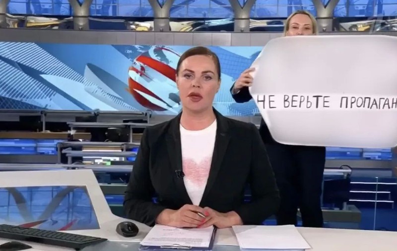 Reacții după episodul nemaiîntâlnit de la televiziunea de stat din Rusia: Frica a învins premiul Nobel pentru Pace?
