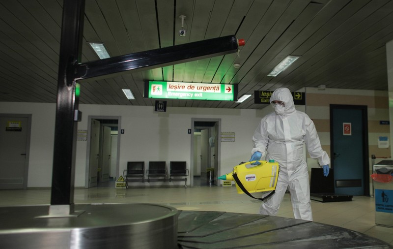 Mărturia unui jurnalist care s-a întors din Lombardia pe Otopeni: “În afară de polițiștii de frontieră, nu ne-a întâmpinat nimeni”