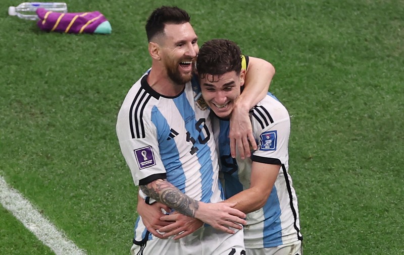 Argentina lui Messi, prima calificată în finala Cupei Mondiale din Qatar. Adversara se decide miercuri, după Franța - Maroc
