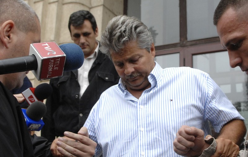 Vîntu scapă de dosarul în care e acuzat că i-a dat un milion de euro mită lui Bogdan Olteanu