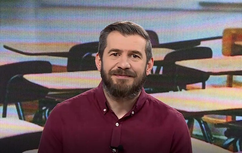 Starea Libertății | Dragoș Pătraru, despre problema claselor aglomerate în contextul COVID: “Ar fi varianta să se învețe noaptea. Să creștem o generație de vampiri”