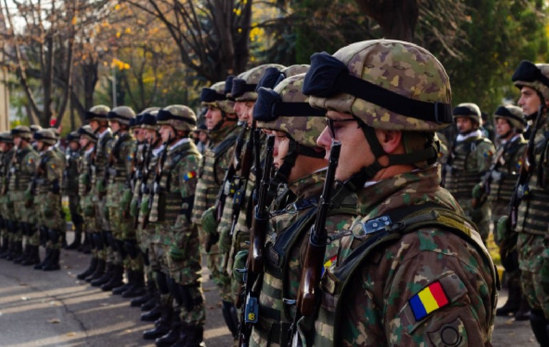 Românii plecați în diaspora sunt obligați să se prezinte la centrele militare, în caz de mobilizare
