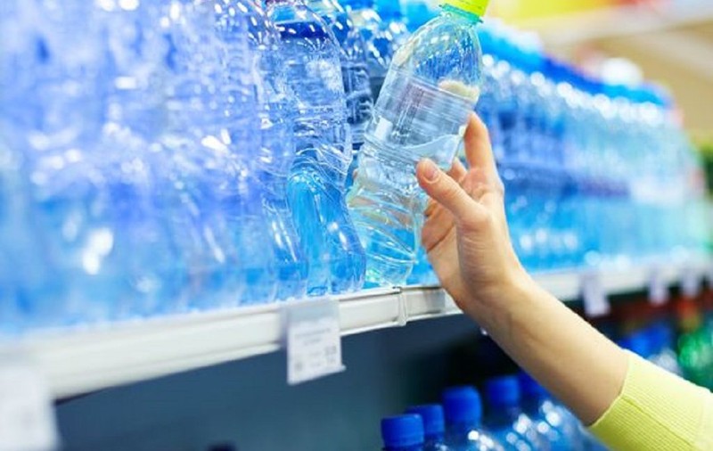 EXCLUSIV | Nepăsare periculoasă! Legislaţia apei e în defavoarea consumatorilor