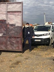 Morga Spitalului Victor Babeș din Timișoara a fost externalizată la 5 kilometri, pe Stadionul CFR. Aici vin rudele și aparținătorii să-i identifice pe apropiații care au decedat de COVID