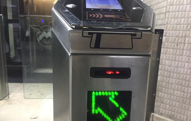 Patru stații de metrou se închid de azi. Cât durează instalarea noului sistem de taxare