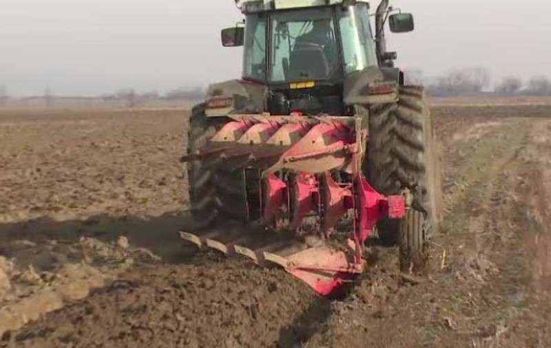 Primul utilaj agricol, la jumătate de preț. Programul ar putea fi disponibil în 2-3 luni