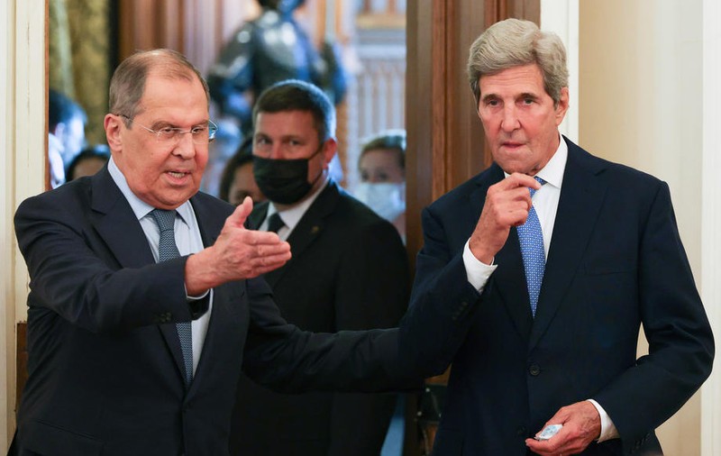 Șefii diplomațiilor americane și ruse se întâlnesc, joi, la Stockholm, în contextul în care cresc tensiunile de la granița Ucrainei