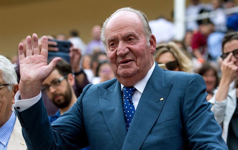 Fostul rege Juan Carlos al Spaniei, vizat de o anchetă pentru spălare de bani deschisă în secret