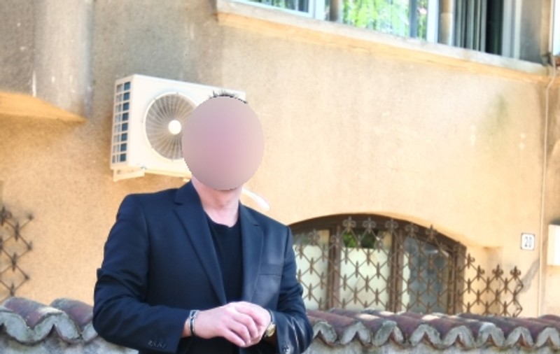 Un bărbat celebru de la noi, CU LĂUTARII LA GEAMUL OANEI ZĂVORANU, de ziua ei | FOTO