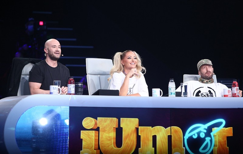 Biba Struja este al treilea finalist din sezonul 9 iUmor!  Povestea impresionantă a concurentului